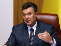 Янукович просит комиссию по рейдерству разобраться с ММК им.Ильича