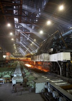 Российские меткомбинаты экспортировали на 7,5% металлопроката больше