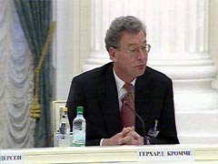 Глава набсовета ThyssenKrupp AG остался на своем посту, хотя и признал что наделал много ошибок