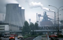 АрселорМиттал останавливает производство металлопроката в Варшаве
