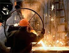 Промышленное производство в Украине упало еще на 11% в январе 2013 года