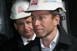 Российский ЕВРАЗ получил в прошлом году убыток в 335 млн долларов и рекомендует своим акционерам отказаться от дивидендов