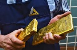 В отличии от акционеров ЕМЗ, акционеры Polymetal решили направить на выплату дивидендов треть полученной в прошлом году прибыли