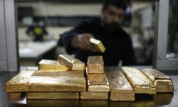 США продолжают атаковать Иран новыми санкциями