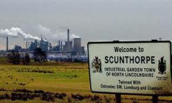 Подрядчики на Tata Steel Сканторп прекратили работу из-за спора  по оплате труда 