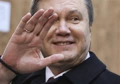 Янукович возвращается в Украину