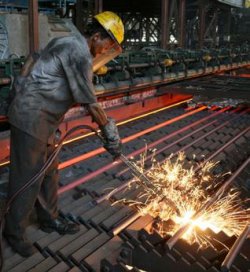 JSW Steel планирует поднять цены с января 