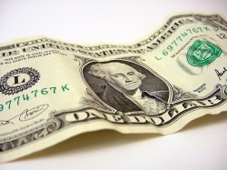 Курс доллара в украинских банках обновил исторический максимум