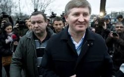 The richest man in Ukraine is trying to save his fortune