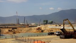 Правительство Вьетнама продолжит строительство Vung Ang Steel