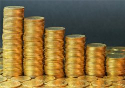 Цена золота реагирует на геополитическую напряженность