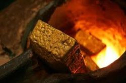 Самая большая золото перерабатывающая компания Индии стремится увеличить производство на 78 процентов