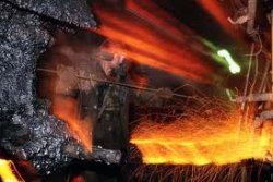 Слабый рубль помогает Норильскому никелю компенсировать цены на металлы 