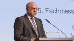 Германия достигла рекордной бедности после воссоединения