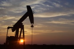 МЭА прогнозирует обвал американской нефтяной продукции в следующем году