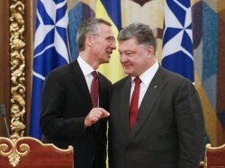 НАТО впервые подвергает критике правительство Украины