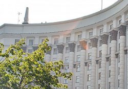 Правительство Арсения Яценюка сняло все ограничения на экспорт лома цветных металлов
