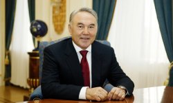 Выборы в Казахстане сохраняют старый парламент