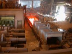 ММК возвращается к прибыли после продажи доли Fortescue 