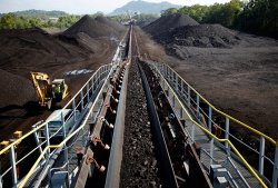 Запасы угля выросли на тепловых электростанциях Украины в апреле
