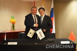 Китайцы войдут в российский нефтехимический комплекс