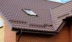 Снегозадержатели обеспечат безопасность кровли