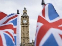 Великобритания зафиксировала дефицит бюджета в 17,7 млрд фунтов стерлингов