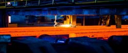 Рабочие места под угрозой на завод Tata Steel в Великобритании