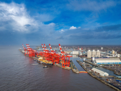 Peel Ports инвестирует 100 миллионов фунтов стерлингов на укрепление стали британской стали