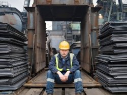 Выплавка стали за август 2025 г. показала спад на 0,05% относительно июля 2025 г., а к августу 2024 г. снижение на 4,3%