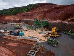 Simfer Targets First Iron Fue Guppart от проекта Simandou в ноябре 2025 года.