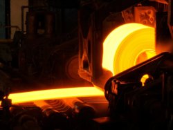 Великобритания Steel предупреждает цены на электроэнергию остаются неконкурентоспособными, призывает к контрактам на разницу на ровном игровом поле