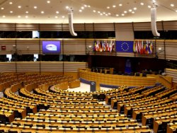 Европейский парламент утвердил упрощенные правила CBAM с новым порогом импорта