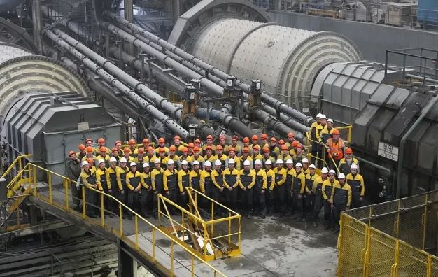 вперше в 100 найприбутковіших компаній в Росії