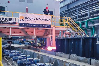 Сталеливарні заводи Rocky Mountain починають виробництво на універсальному рейковому заводі
