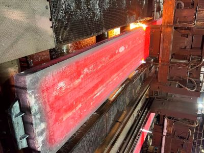 ArcelorMittal відновлює виробництво сталі у Фос-сюр-Мер після Жовтневої пожежі