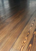 Чому дерево темніє після нанесення олії