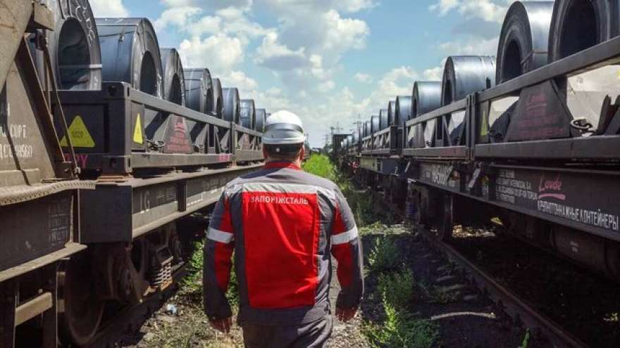 Zaporizhstal provides Romanian Metinvest plant with a roll