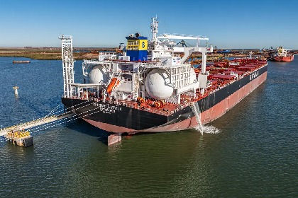 Fortescue charters ammonia-capable vessels to support decarbonization at sea