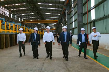 Хоа Бинь и Pomina Steel сотрудничают в расширении производства листовой стали на 1,2 млн тонн