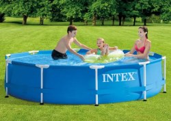 Небольшие бассейны Intex для дачи и загородного отдыха