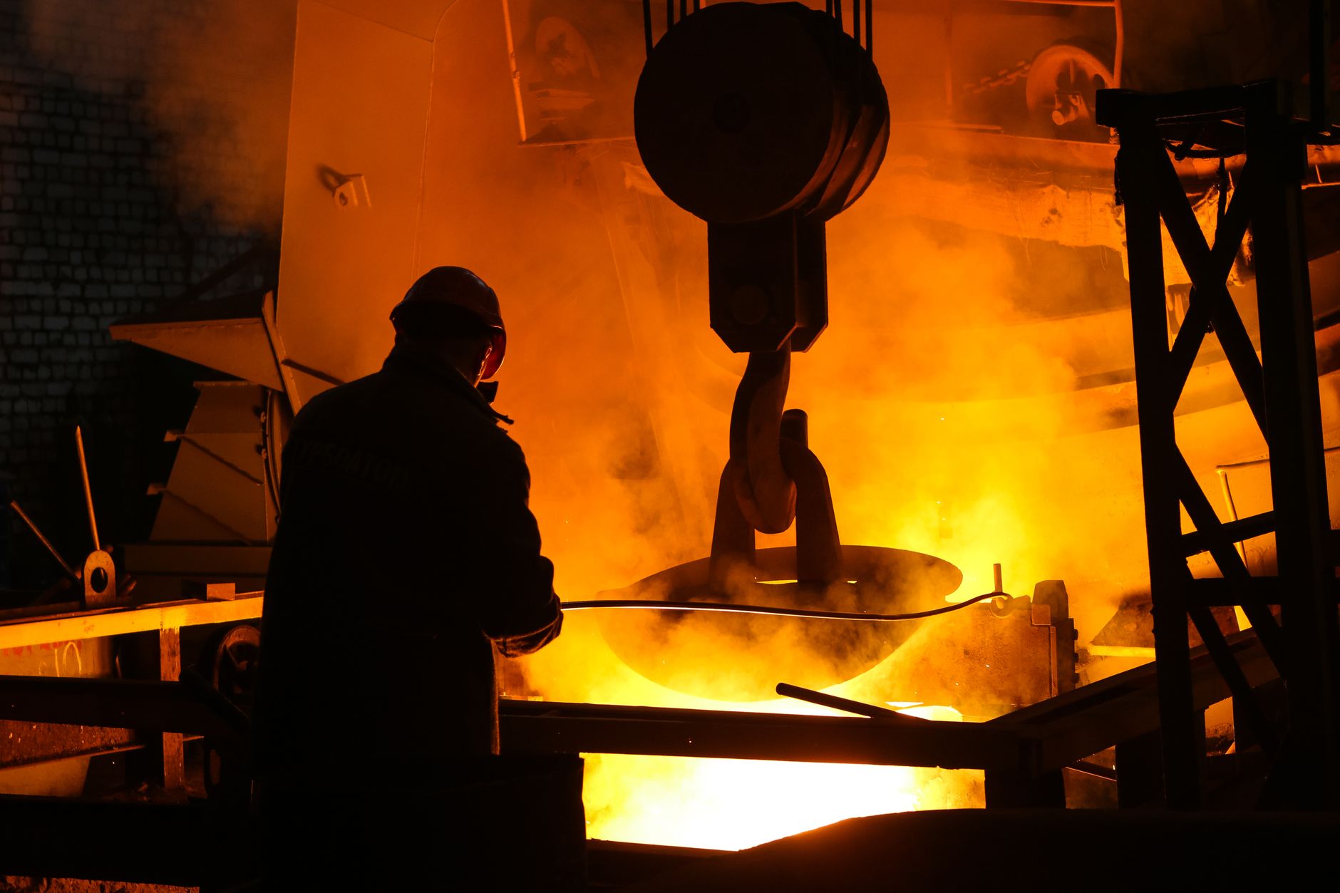 Brazil's finished steel trade deficit widens on 98 pct rise in coated flat steel imports