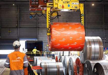 ArcelorMittal приостанавливает работу в Хихоне из-за слабого спроса